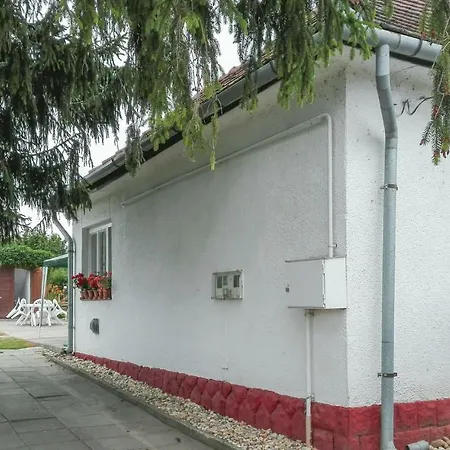 Дом отдыха One Bedroom Holiday In Baltonlelle *